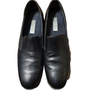 Munro American Women's Slip on loafers size 10 narrow see measurements